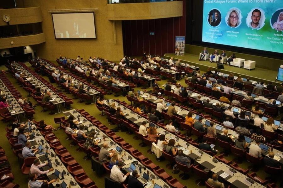 Plenary session at the Consultations on Resettlement and Complementary Pathways